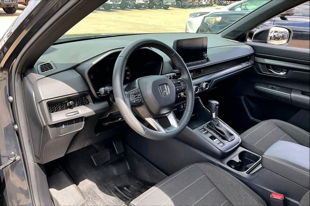 used 2023 Honda CR-V Hybrid car, priced at $24,815