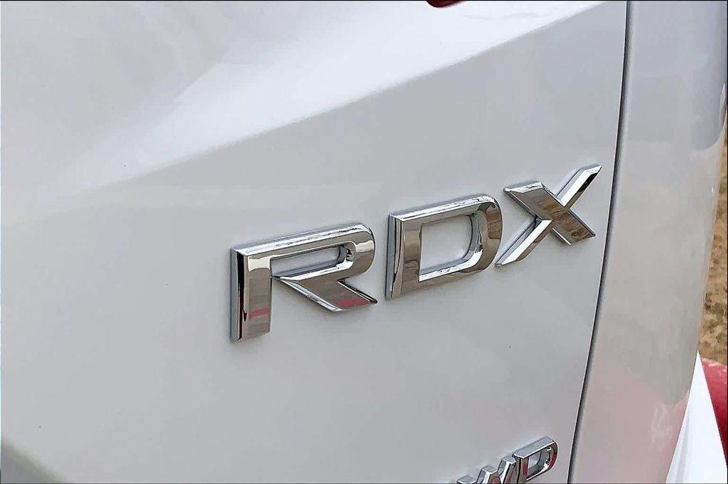 new 2026 Acura RDX car, priced at $47,375