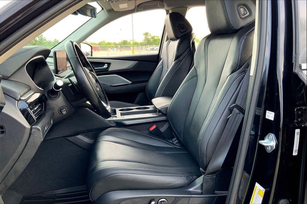 used 2025 Acura MDX car, priced at $42,215