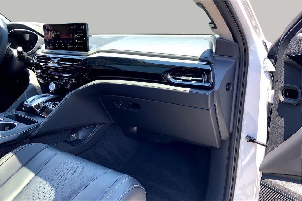 used 2026 Acura MDX car, priced at $51,215