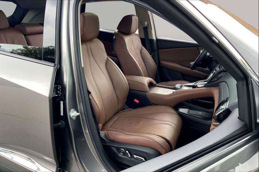 used 2024 Acura RDX car, priced at $41,215