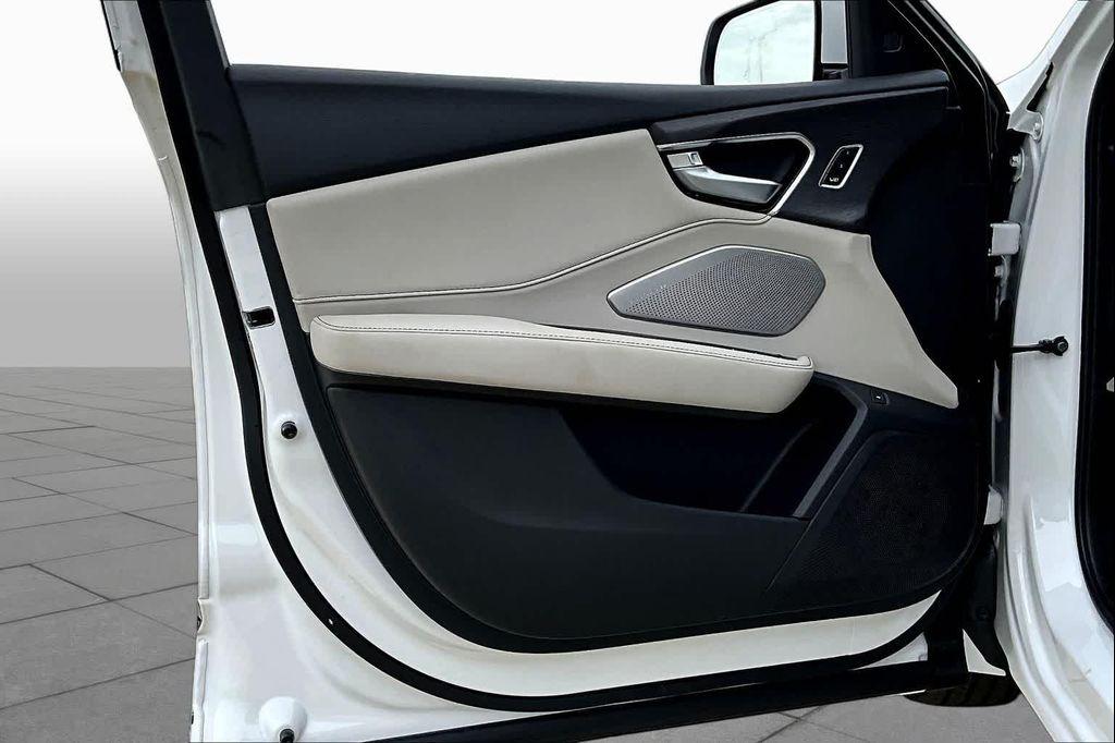 new 2026 Acura RDX car, priced at $55,125