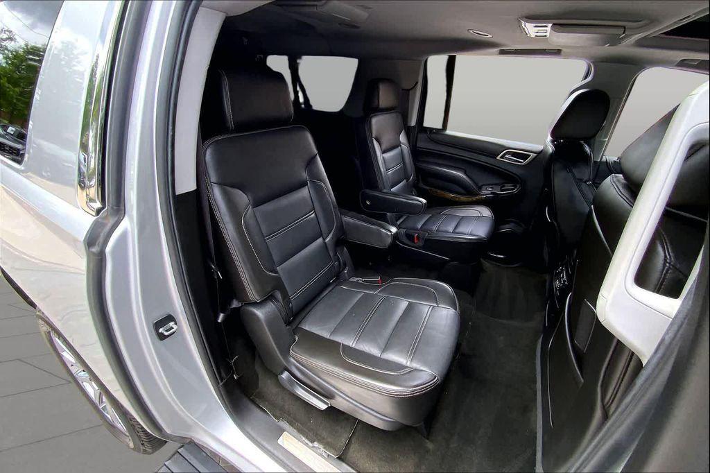 used 2016 GMC Yukon XL car, priced at $16,015