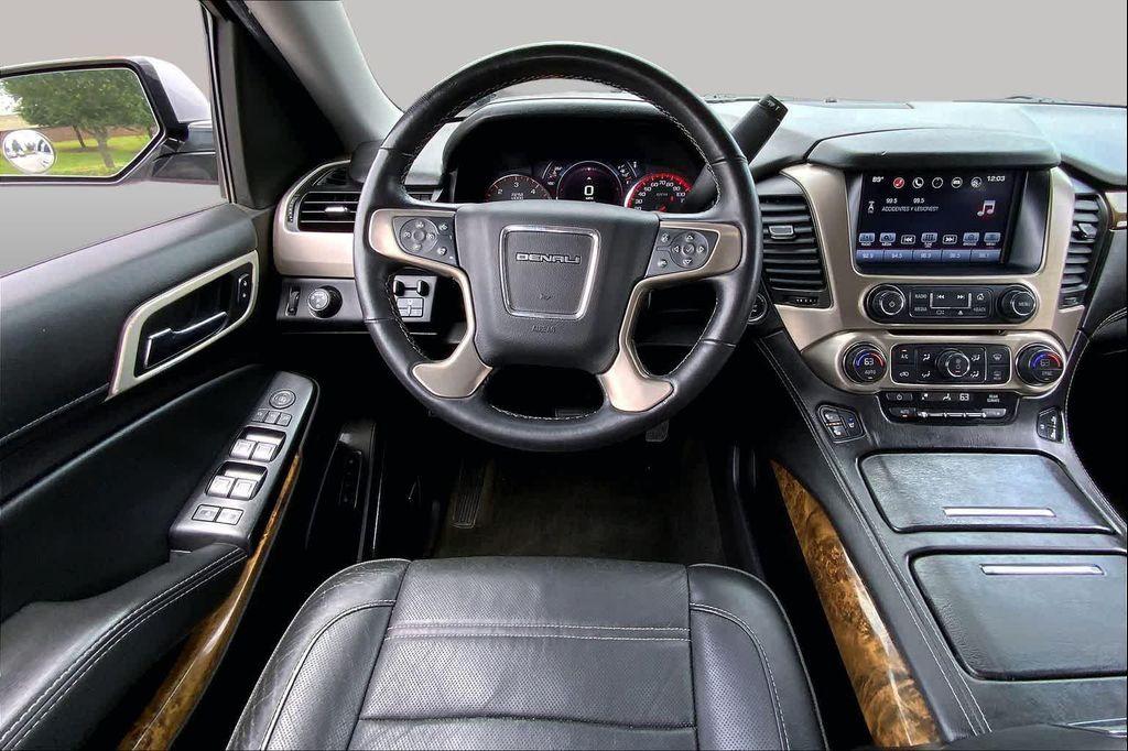 used 2016 GMC Yukon XL car, priced at $16,015