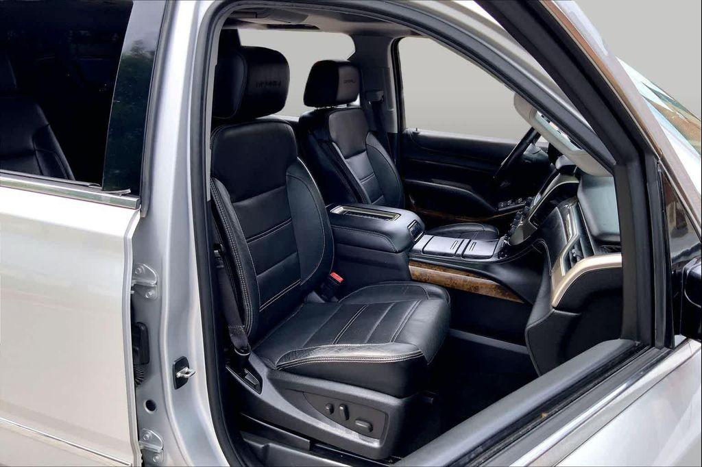 used 2016 GMC Yukon XL car, priced at $16,015