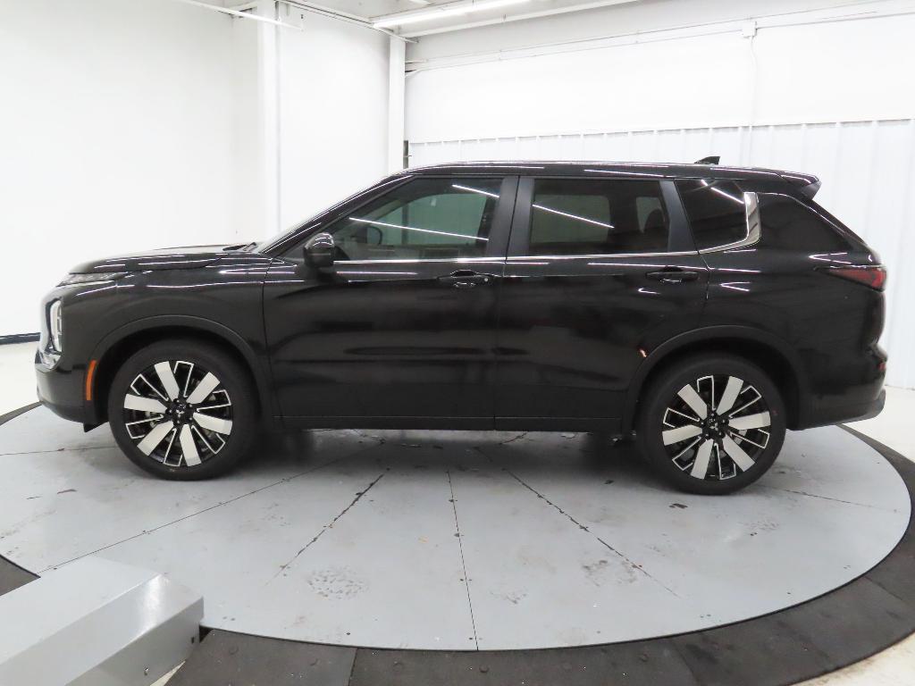 new 2026 Mitsubishi Outlander car, priced at $30,420
