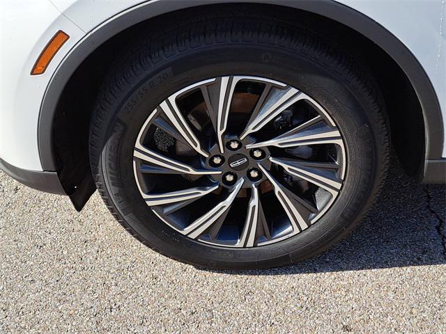 used 2025 Lincoln Aviator car, priced at $52,383