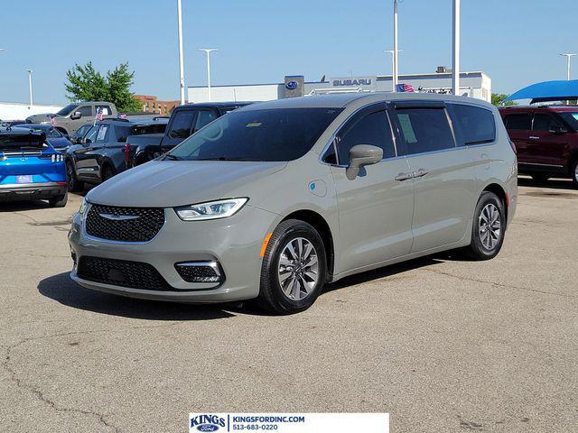 used 2022 Chrysler Pacifica Hybrid car, priced at $20,929