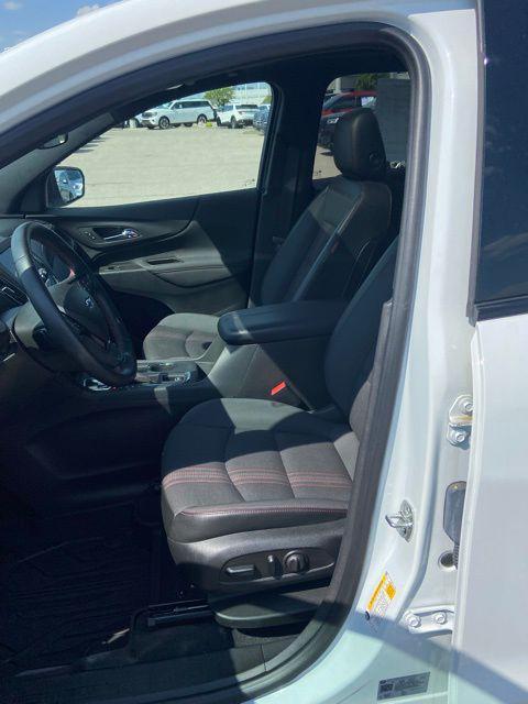 used 2024 Chevrolet Equinox car, priced at $25,919