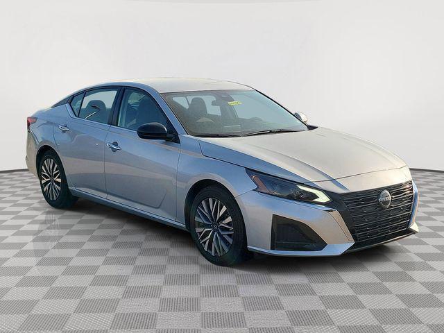 used 2024 Nissan Altima car, priced at $21,679