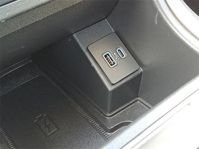 used 2022 Ford Edge car, priced at $25,026