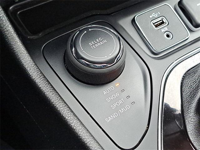 used 2022 Jeep Cherokee car, priced at $25,915