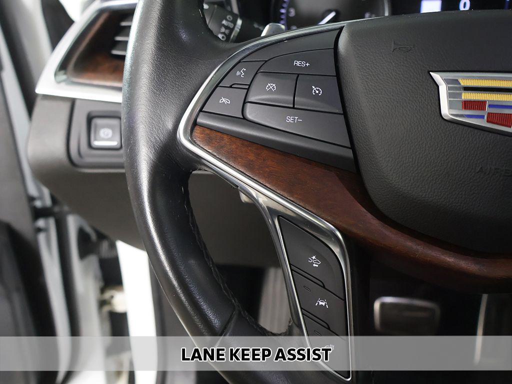 used 2023 Cadillac XT5 car, priced at $26,943