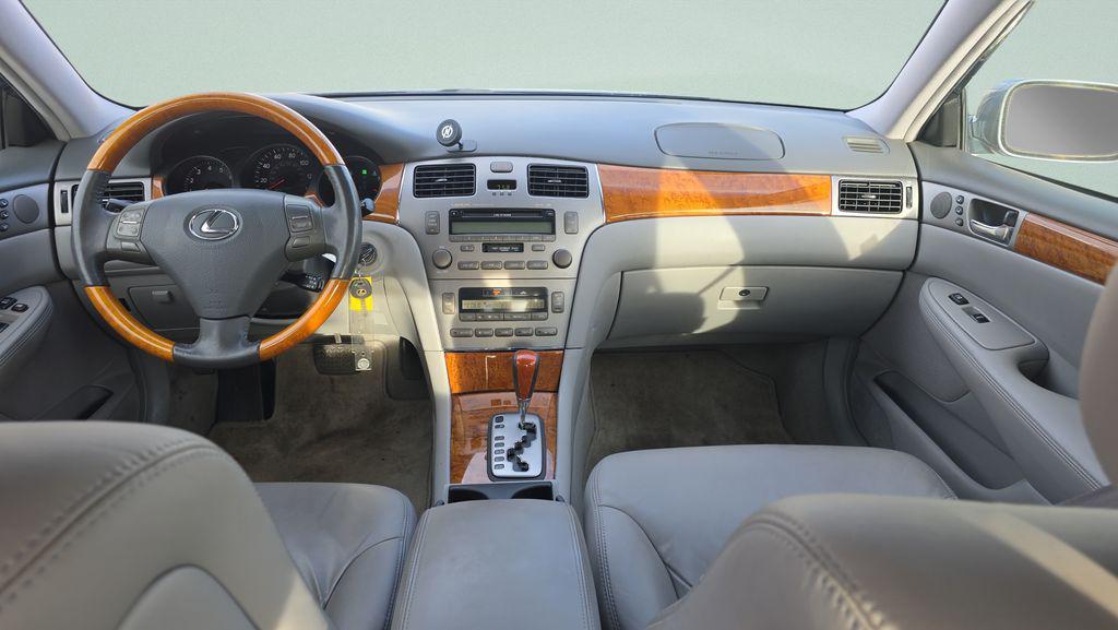 used 2006 Lexus ES 330 car, priced at $9,564