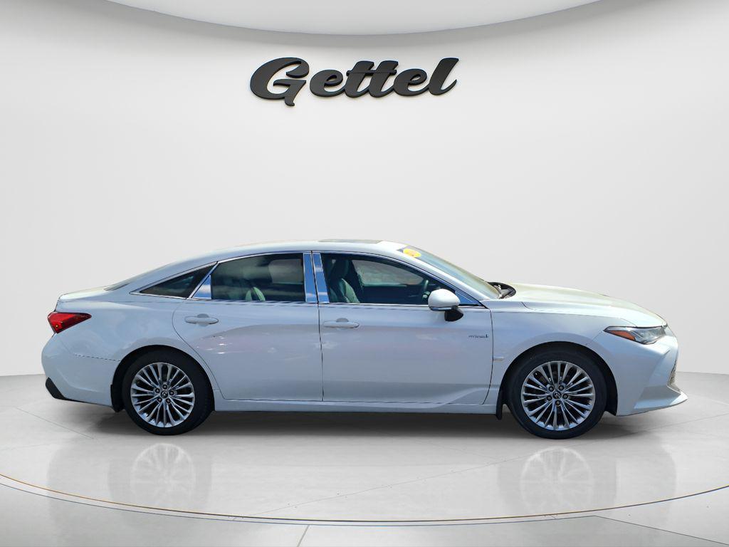 used 2019 Toyota Avalon Hybrid car, priced at $18,422