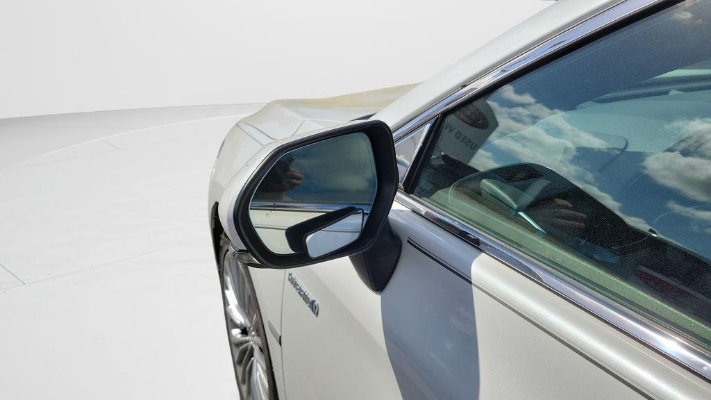 used 2019 Toyota Avalon Hybrid car, priced at $18,422