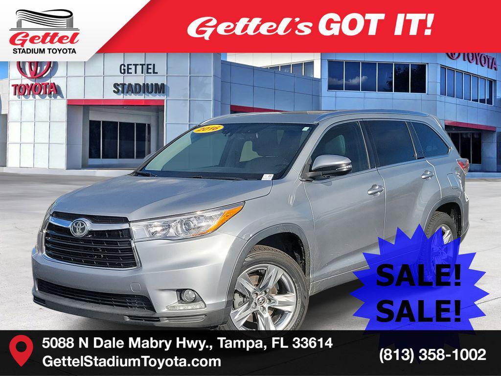 used 2016 Toyota Highlander car, priced at $20,721