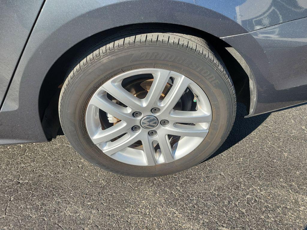 used 2017 Volkswagen Jetta car, priced at $10,568