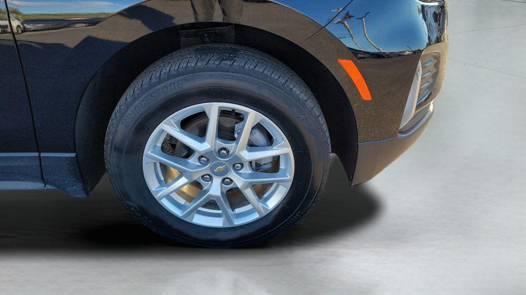 used 2024 Chevrolet Equinox car, priced at $20,133