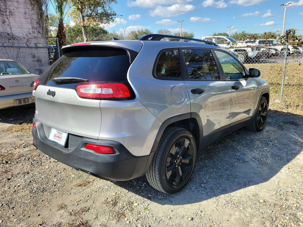 used 2017 Jeep Cherokee car, priced at $9,864