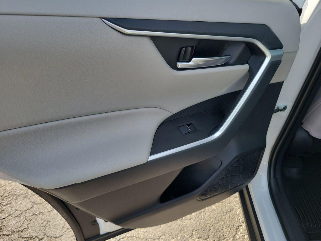 new 2025 Toyota RAV4 car, priced at $33,411