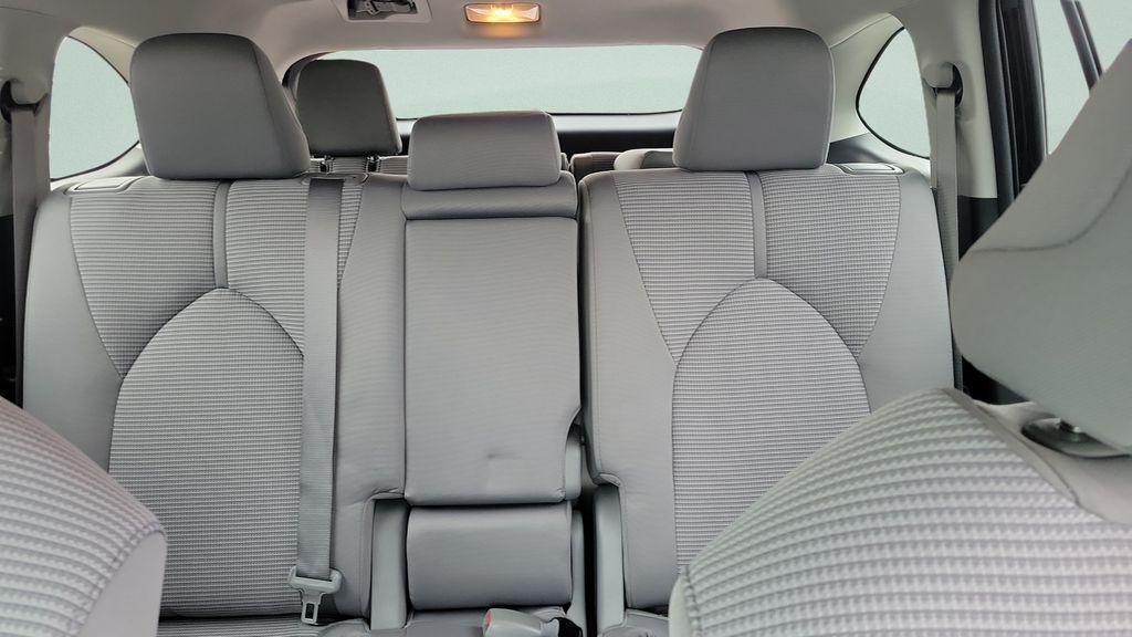 used 2023 Toyota Highlander car, priced at $30,918