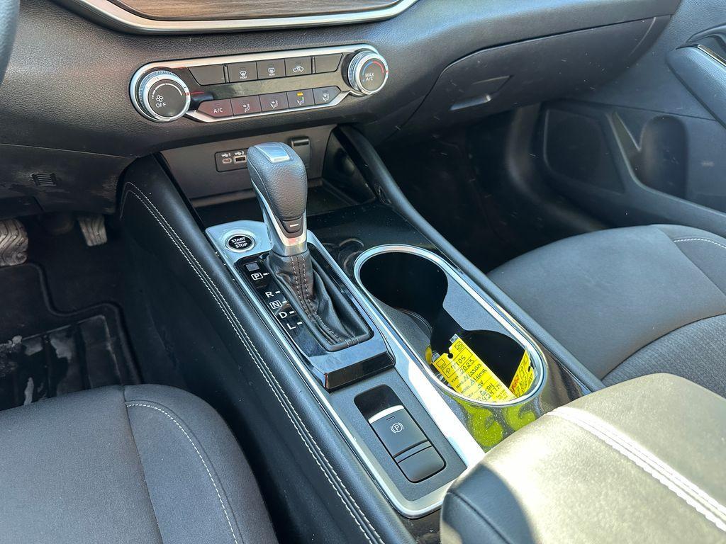 used 2023 Nissan Altima car, priced at $19,916