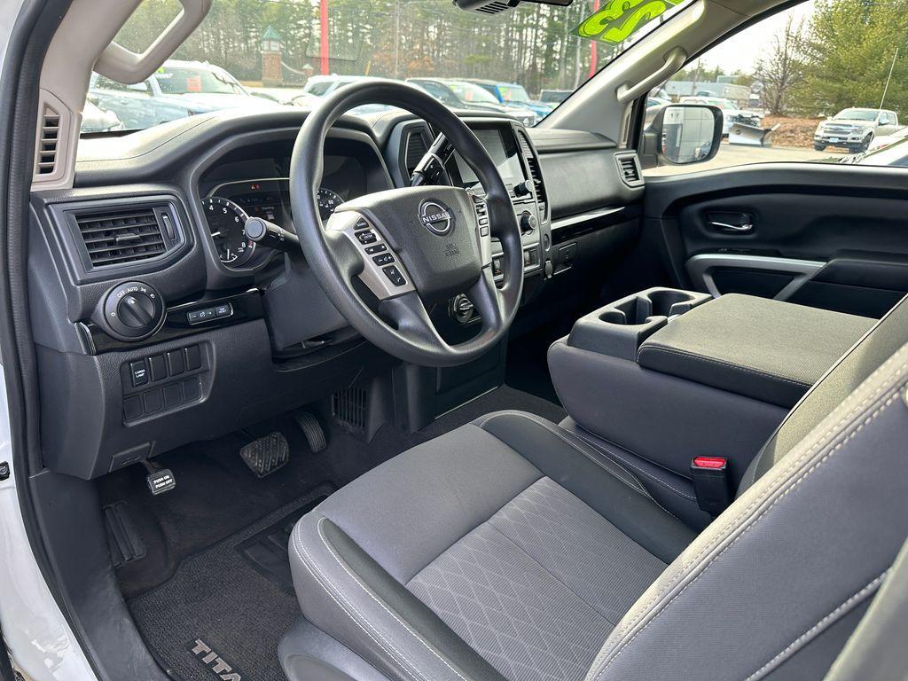 used 2023 Nissan Titan car, priced at $30,421