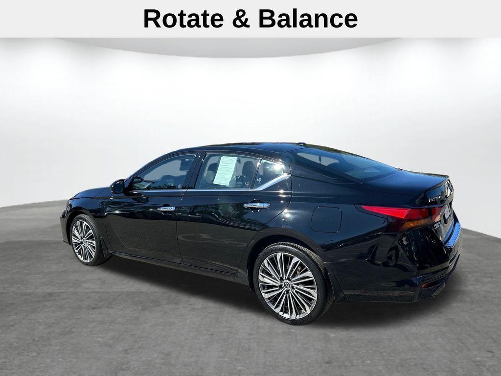 used 2023 Nissan Altima car, priced at $22,947