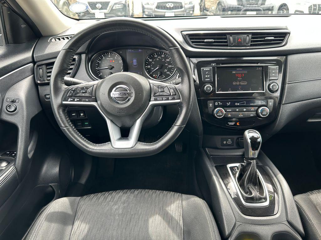 used 2019 Nissan Rogue car, priced at $12,333