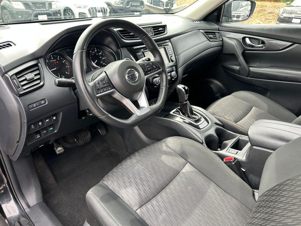 used 2019 Nissan Rogue car, priced at $12,333