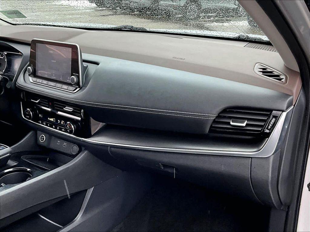 used 2022 Nissan Rogue car