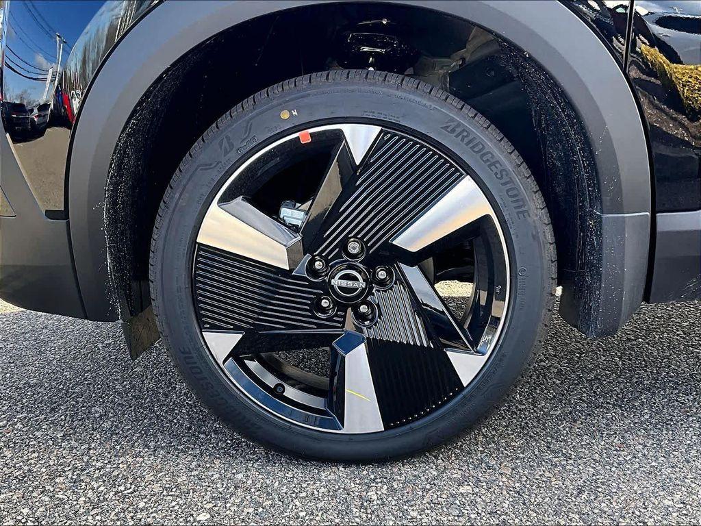 new 2026 Nissan Kicks car, priced at $32,473