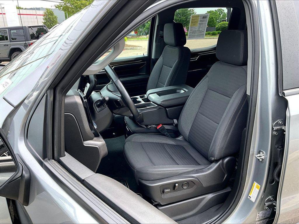 used 2024 Chevrolet Silverado 1500 car, priced at $39,227