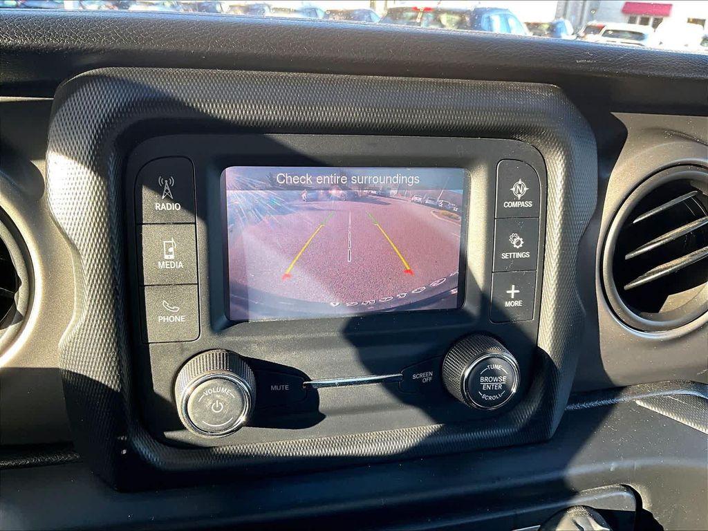 used 2021 Jeep Wrangler Unlimited car, priced at $26,369