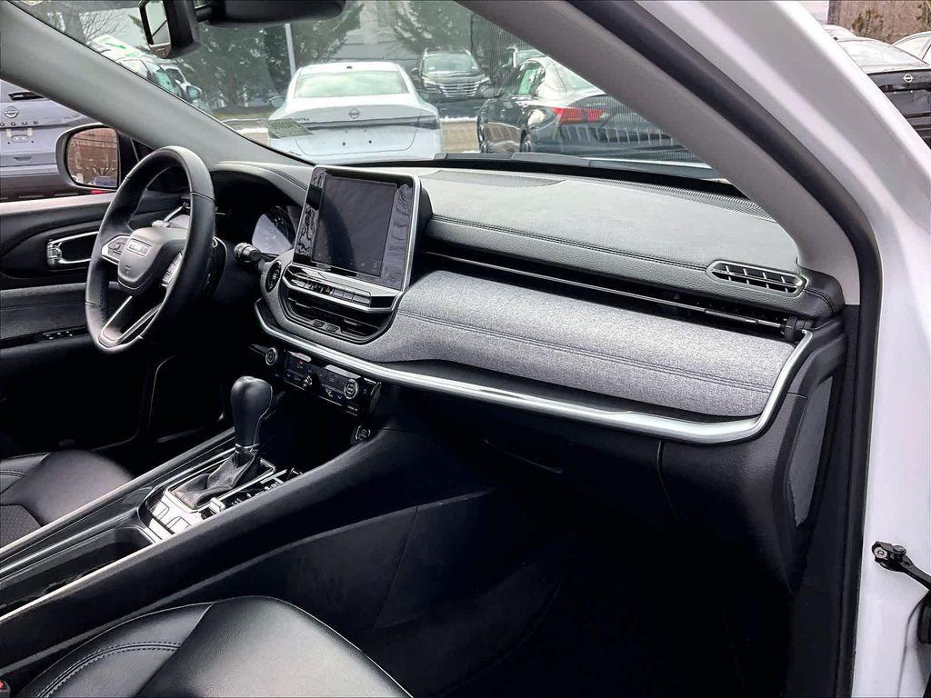 used 2022 Jeep Compass car, priced at $19,191