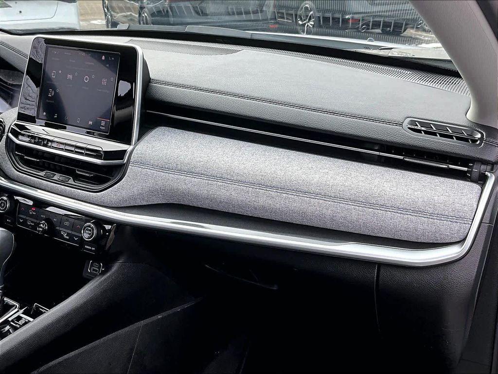 used 2022 Jeep Compass car, priced at $19,191