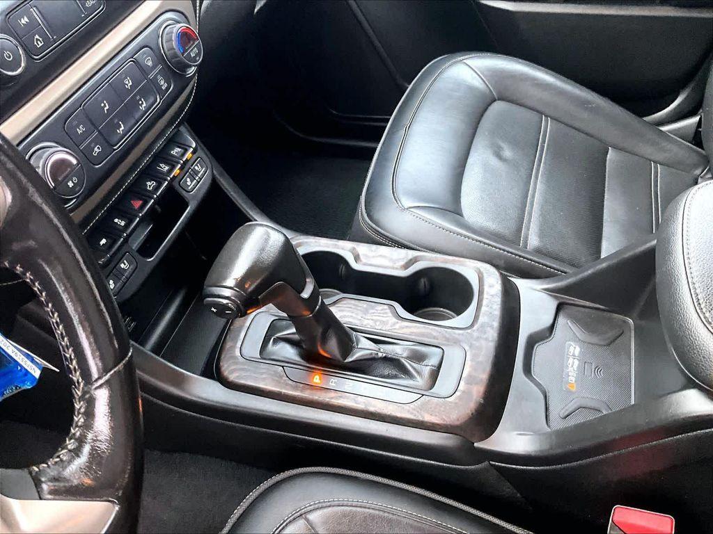 used 2021 GMC Canyon car, priced at $29,869