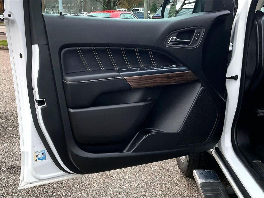 used 2021 GMC Canyon car, priced at $29,869