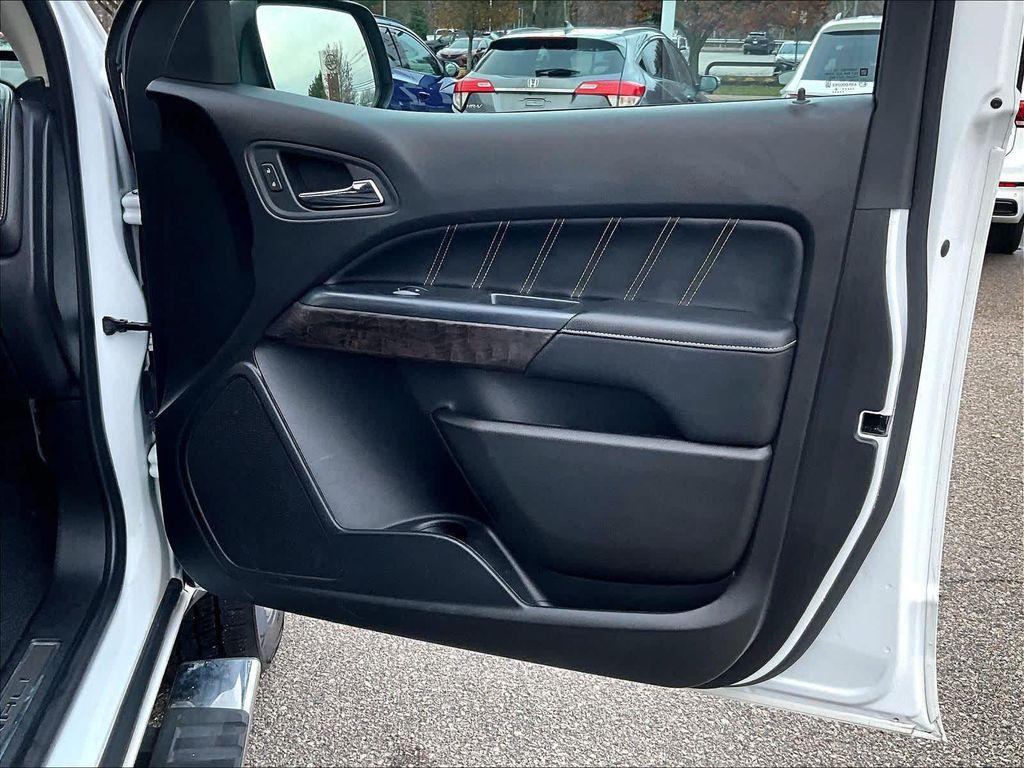 used 2021 GMC Canyon car, priced at $29,869