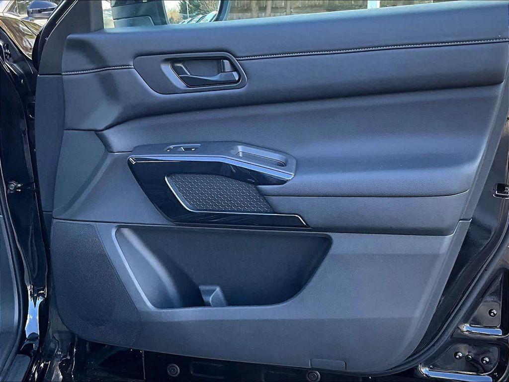 used 2025 Nissan Pathfinder car, priced at $30,369