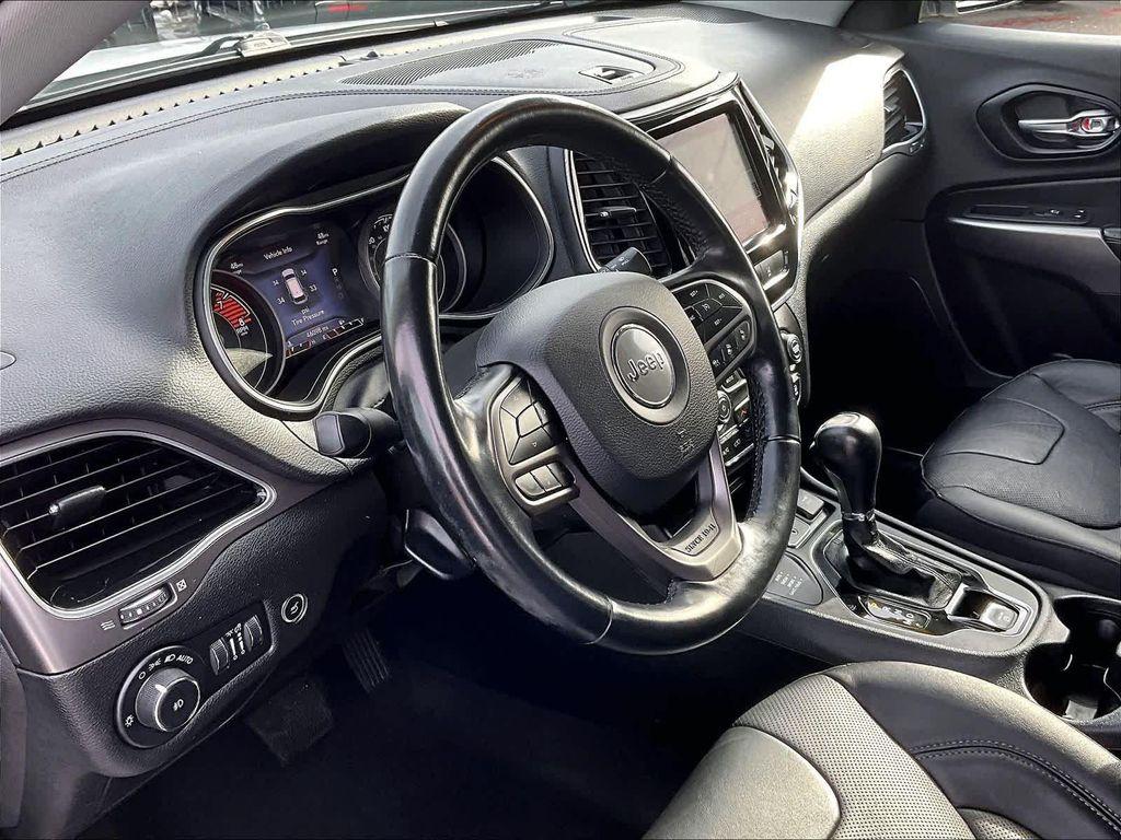 used 2021 Jeep Cherokee car, priced at $20,111