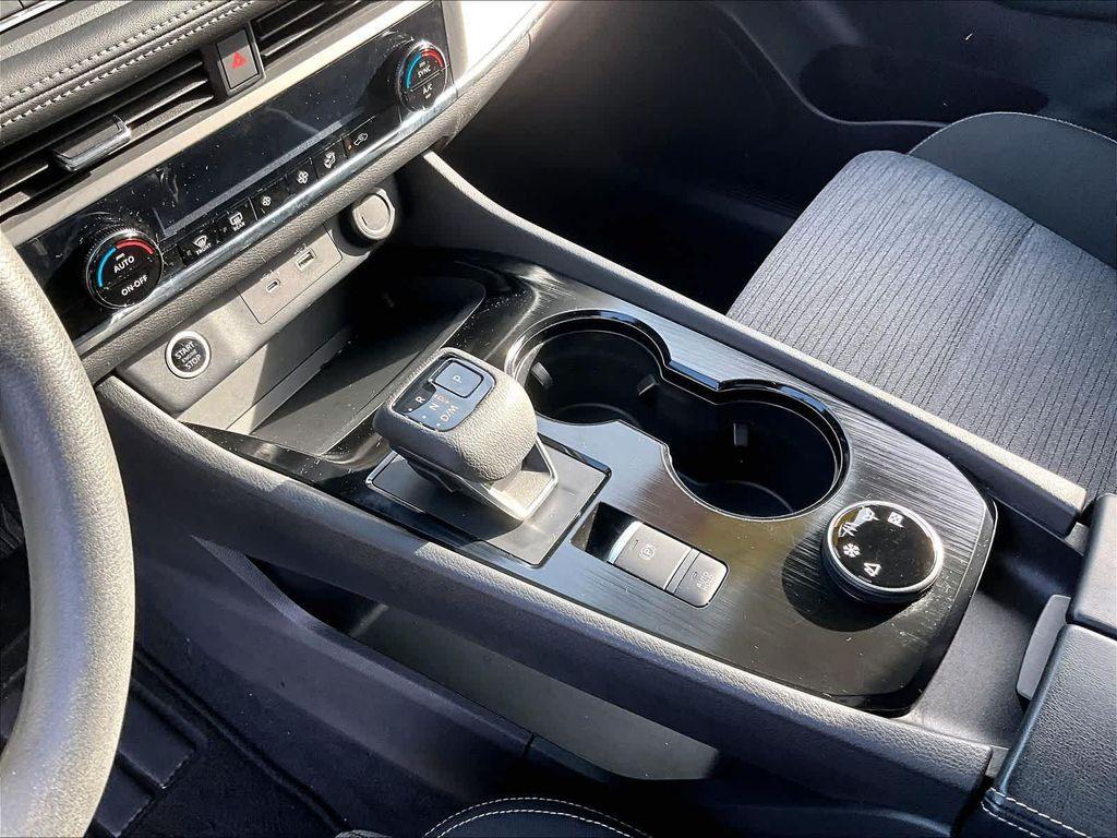 used 2023 Nissan Rogue car, priced at $22,222