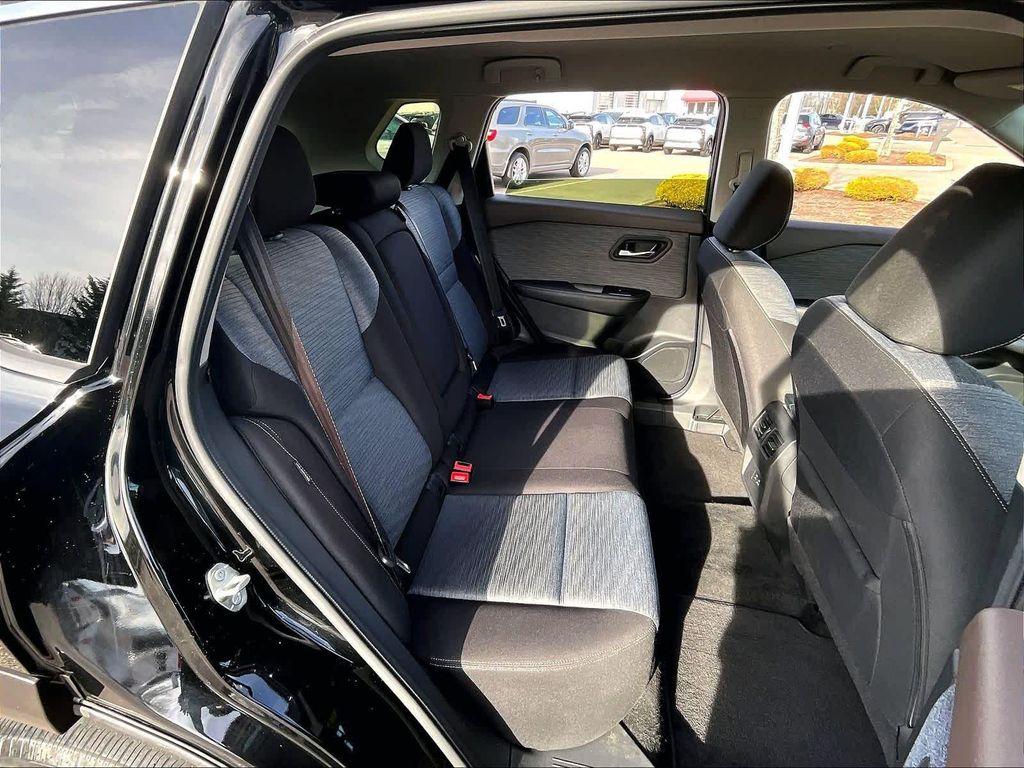 used 2023 Nissan Rogue car, priced at $22,222