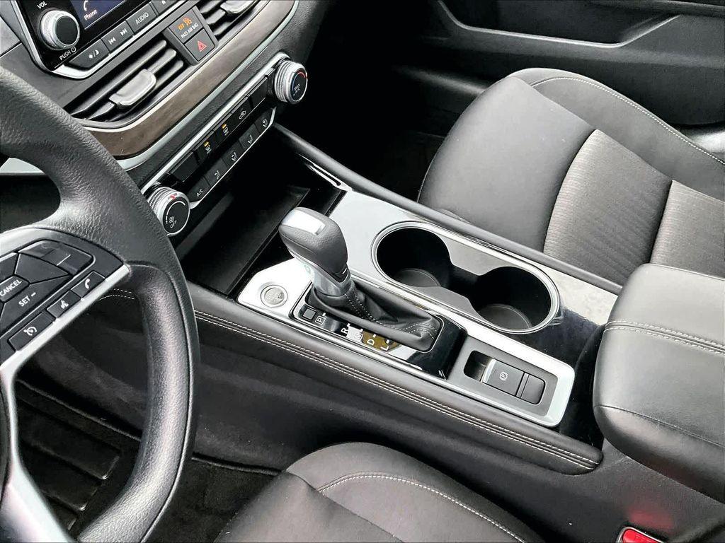 used 2023 Nissan Altima car, priced at $21,998