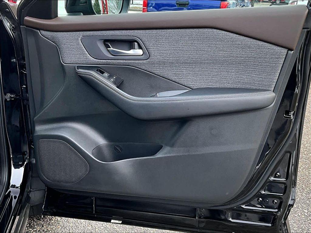 used 2023 Nissan Rogue car, priced at $21,888