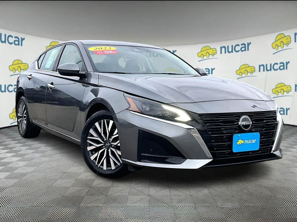 used 2023 Nissan Altima car, priced at $22,222