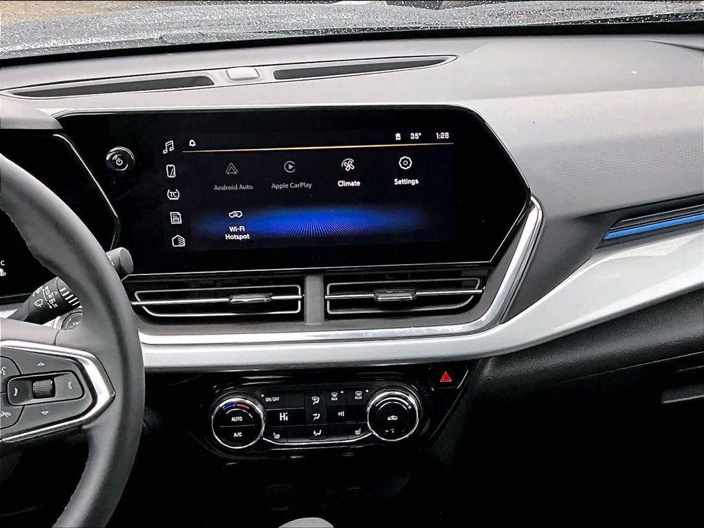 used 2025 Chevrolet Trax car, priced at $20,977