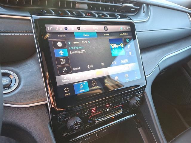 used 2024 Jeep Grand Cherokee car, priced at $37,090