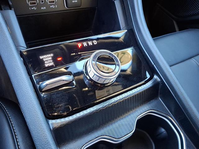 used 2024 Jeep Grand Cherokee car, priced at $37,090